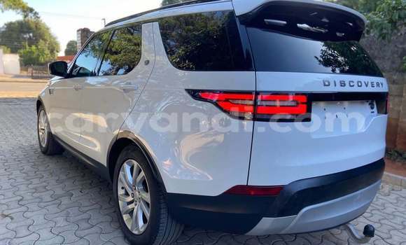 Acheter Occasion Voiture Land Rover Discovery Blanc à Lusaka, Zambie Acheter Occasion Voiture Land Rover Discovery Blanc à Lusaka, Zambie
