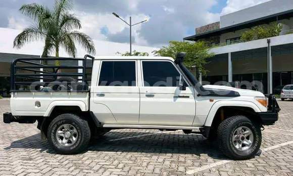 Acheter Occasion Voiture Toyota Land Cruiser Autre à Lusaka, Zambie Acheter Occasion Voiture Toyota Land Cruiser Autre à Lusaka, Zambie