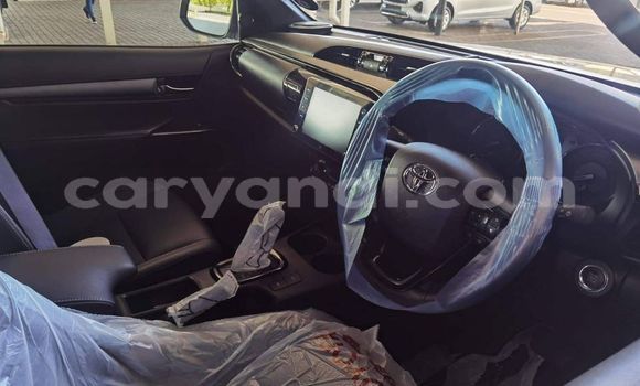 Buy Used Toyota Hilux White Car in Lusaka in Zambia Buy Used Toyota Hilux White Car in Lusaka in Zambia