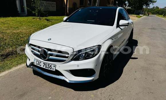Buy Used Mercedes‒Benz C–Class White Car in Lusaka in Zambia Buy Used Mercedes‒Benz C–Class White Car in Lusaka in Zambia