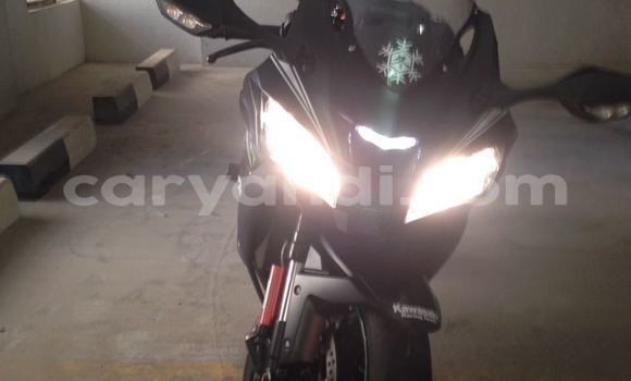 Acheter Occasion Moto Kawasaki Ninja ZX-10R Noir à Lusaka, Zambie Acheter Occasion Moto Kawasaki Ninja ZX-10R Noir à Lusaka, Zambie