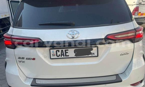 Buy Used Toyota Fortuner White Car in Lusaka in Zambia Buy Used Toyota Fortuner White Car in Lusaka in Zambia