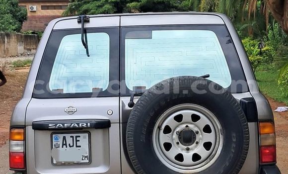 Acheter Occasion Voiture Nissan Safari Autre à Lusaka, Zambie Acheter Occasion Voiture Nissan Safari Autre à Lusaka, Zambie