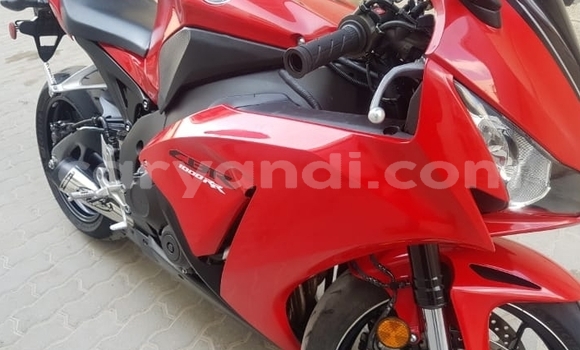 Buy Used Honda CBR 1000 RR Red Bike in Choma in Southern