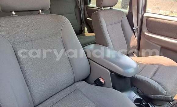 Acheter Occasion Voiture Ford Escape Rouge à Lusaka, Zambie Acheter Occasion Voiture Ford Escape Rouge à Lusaka, Zambie