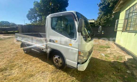 Buy Used Mitsubishi Canter White Truck in Lusaka in Zambia Buy Used Mitsubishi Canter White Truck in Lusaka in Zambia
