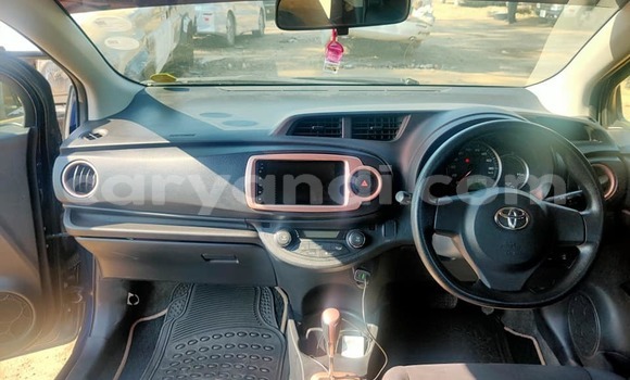Acheter Occasion Voiture Toyota Vitz Noir à Lusaka, Zambie Acheter Occasion Voiture Toyota Vitz Noir à Lusaka, Zambie