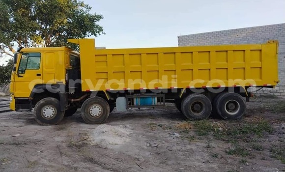 Acheter Occasion Utilitaire Hino Ranger Autre à Lusaka, Zambie Acheter Occasion Utilitaire Hino Ranger Autre à Lusaka, Zambie