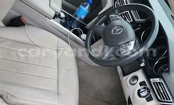 Acheter Occasion Voiture Mercedes‒Benz 190 SL Autre à Itezhi–Tezhi, Du sud Acheter Occasion Voiture Mercedes‒Benz 190 SL Autre à Itezhi–Tezhi, Du sud