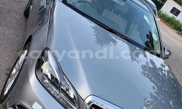 Acheter Occasion Voiture Mercedes‒Benz 190 SL Autre à Itezhi–Tezhi, Du sud Acheter Occasion Voiture Mercedes‒Benz 190 SL Autre à Itezhi–Tezhi, Du sud