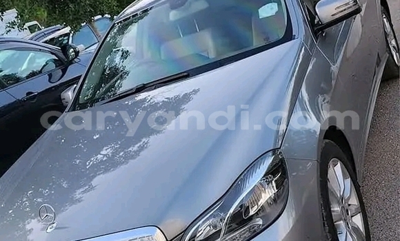 Acheter Occasion Voiture Mercedes‒Benz 190 SL Autre à Itezhi–Tezhi, Du sud Acheter Occasion Voiture Mercedes‒Benz 190 SL Autre à Itezhi–Tezhi, Du sud