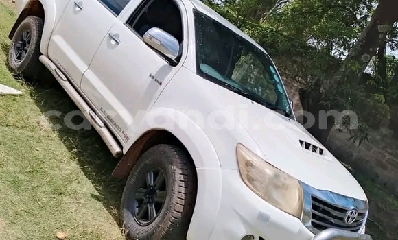 Acheter Occasion Voiture Toyota Hilux Blanc à Choma, Du sud Acheter Occasion Voiture Toyota Hilux Blanc à Choma, Du sud