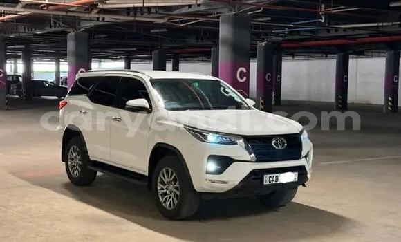 Acheter Occasion Voiture Toyota Fortuner Blanc à Choma, Du sud Acheter Occasion Voiture Toyota Fortuner Blanc à Choma, Du sud