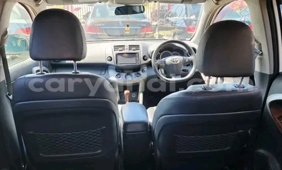 Acheter Occasion Voiture Toyota Vanguard Blanc à Lusaka, Zambie Acheter Occasion Voiture Toyota Vanguard Blanc à Lusaka, Zambie