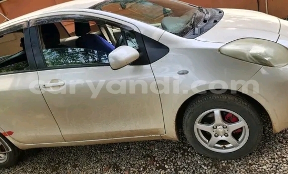 Acheter Occasion Voiture Toyota Vitz Autre à Lusaka, Zambie Acheter Occasion Voiture Toyota Vitz Autre à Lusaka, Zambie