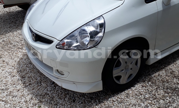 Buy Used Honda FIT White Car in Lusaka in Zambia Buy Used Honda FIT White Car in Lusaka in Zambia