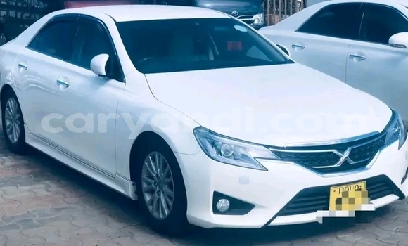 Acheter Occasion Voiture Toyota Mark X Blanc à Lusaka, Zambie Acheter Occasion Voiture Toyota Mark X Blanc à Lusaka, Zambie