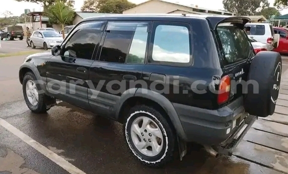 Acheter Occasion Voiture Toyota RAV4 Noir à Lusaka, Zambie Acheter Occasion Voiture Toyota RAV4 Noir à Lusaka, Zambie