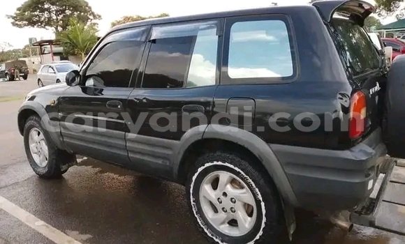 Acheter Occasion Voiture Toyota RAV4 Noir à Lusaka, Zambie Acheter Occasion Voiture Toyota RAV4 Noir à Lusaka, Zambie