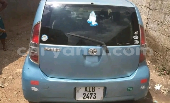 Acheter Occasion Voiture Toyota Noah Bleu à Lusaka, Zambie Acheter Occasion Voiture Toyota Noah Bleu à Lusaka, Zambie
