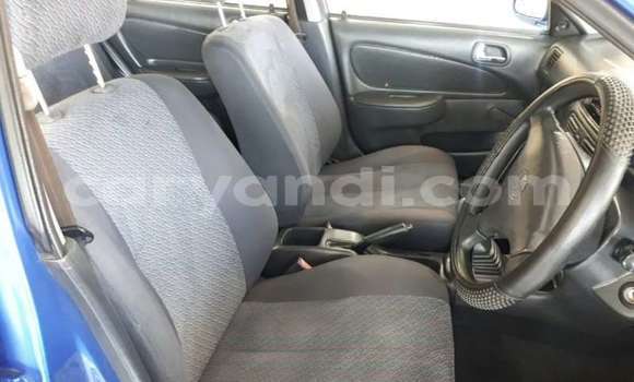 Nunua Ilio tumika Toyota Corolla Bluu Gari ndani ya Livingstone nchini Zambia Nunua Ilio tumika Toyota Corolla Bluu Gari ndani ya Livingstone nchini Zambia