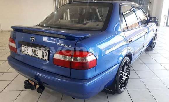 Nunua Ilio tumika Toyota Corolla Bluu Gari ndani ya Livingstone nchini Zambia Nunua Ilio tumika Toyota Corolla Bluu Gari ndani ya Livingstone nchini Zambia