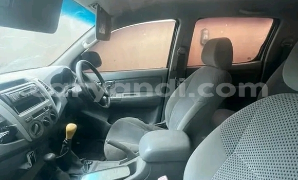 Tenga Tsaru Toyota Hilux Zvimwe Mota in Choma in Southern Tenga Tsaru Toyota Hilux Zvimwe Mota in Choma in Southern