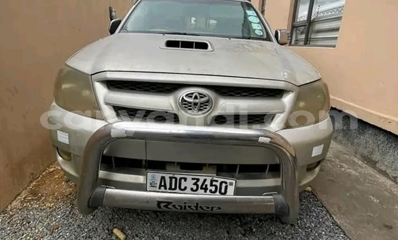 Tenga Tsaru Toyota Hilux Zvimwe Mota in Choma in Southern Tenga Tsaru Toyota Hilux Zvimwe Mota in Choma in Southern