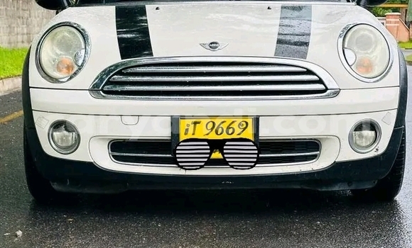 Buy Used Mini Cooper S clubman White Car in Import - Dubai in Zambia Buy Used Mini Cooper S clubman White Car in Import - Dubai in Zambia