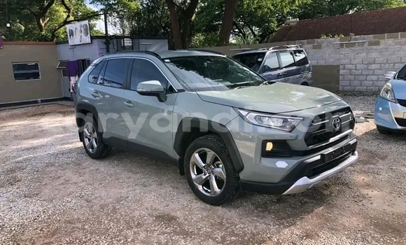Nunua Ilio tumika Toyota RAV4 Nyingine Gari ndani ya Kalulushi nchini Copperbelt Nunua Ilio tumika Toyota RAV4 Nyingine Gari ndani ya Kalulushi nchini Copperbelt