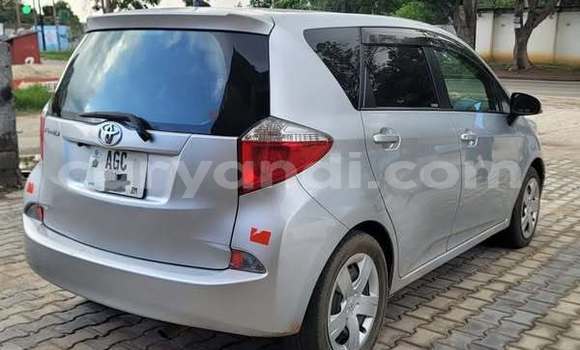 Acheter Occasion Voiture Toyota Ractis Autre à Lusaka, Zambie