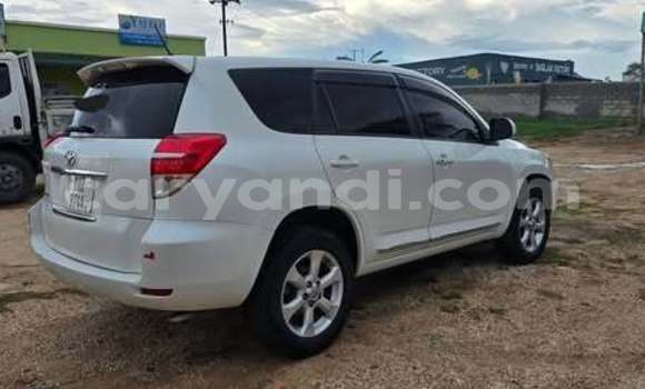 Acheter Occasion Voiture Toyota Vanguard Autre à Lusaka, Zambie Acheter Occasion Voiture Toyota Vanguard Autre à Lusaka, Zambie