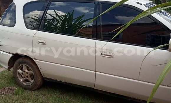 Nunua Ilio tumika Toyota Ipsum Nyingine Gari ndani ya Lusaka nchini Zambia Nunua Ilio tumika Toyota Ipsum Nyingine Gari ndani ya Lusaka nchini Zambia