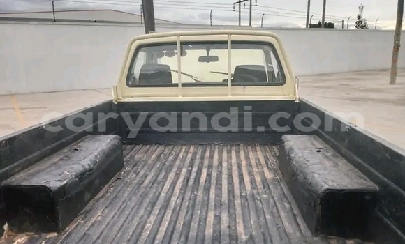 Buy Used Toyota Hilux White Car in Choma in Southern Buy Used Toyota Hilux White Car in Choma in Southern