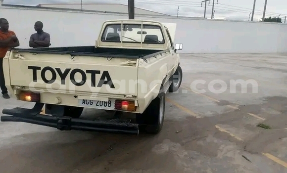 Buy Used Toyota Hilux White Car in Choma in Southern Buy Used Toyota Hilux White Car in Choma in Southern