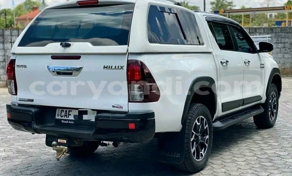 Buy Used Toyota Hilux White Car in Kafue in Lusaka Buy Used Toyota Hilux White Car in Kafue in Lusaka