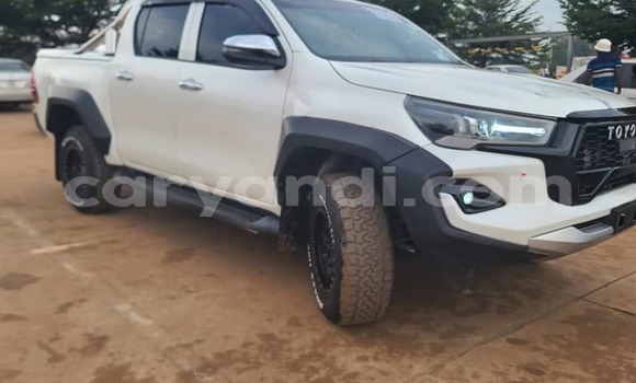 Buy Used Toyota Hilux White Car in Lusaka in Zambia Buy Used Toyota Hilux White Car in Lusaka in Zambia