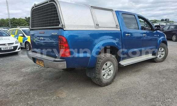 Tenga Tsaru Toyota Hilux Bhuruu Mota in Lusaka in Zambia Tenga Tsaru Toyota Hilux Bhuruu Mota in Lusaka in Zambia