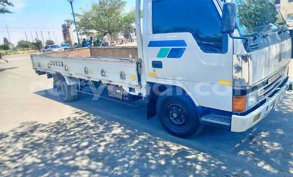 Tenga Tsaru Mitsubishi Canter Chena Rori in Lusaka in Zambia Tenga Tsaru Mitsubishi Canter Chena Rori in Lusaka in Zambia