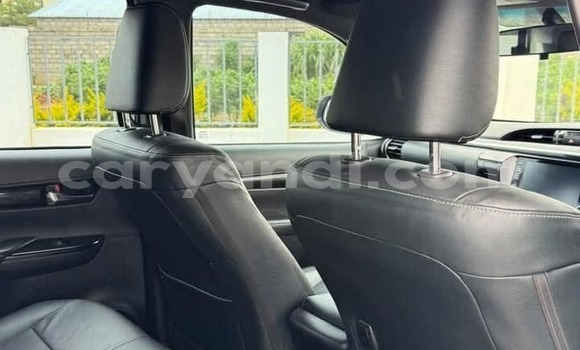 Tenga Tsaru Toyota Hilux Chena Mota in Lusaka in Zambia Tenga Tsaru Toyota Hilux Chena Mota in Lusaka in Zambia