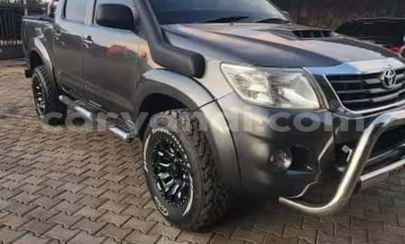 Tenga Tsaru Toyota Hilux Zvimwe Mota in Lusaka in Zambia Tenga Tsaru Toyota Hilux Zvimwe Mota in Lusaka in Zambia