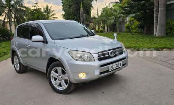 Tenga Tsaru Toyota RAV4 Zvimwe Mota in Lusaka in Zambia Tenga Tsaru Toyota RAV4 Zvimwe Mota in Lusaka in Zambia