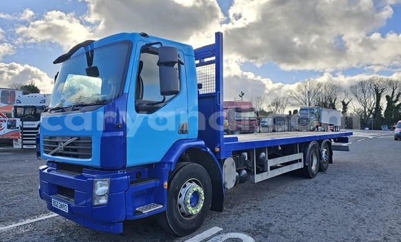 Tenga Tsaru Volvo P1800 Bhuruu Mota in Lusaka in Zambia Tenga Tsaru Volvo P1800 Bhuruu Mota in Lusaka in Zambia