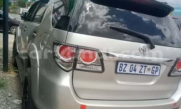 Tenga Tsaru Toyota Fortuner Zvimwe Mota in Lusaka in Zambia Tenga Tsaru Toyota Fortuner Zvimwe Mota in Lusaka in Zambia