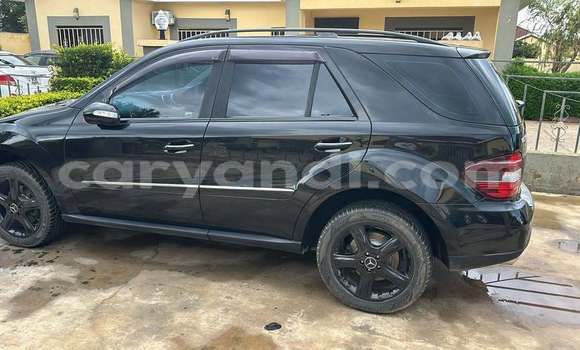 Tenga Tsaru Mercedes‒Benz ML–Class Nhema Mota in Choma in Southern Tenga Tsaru Mercedes‒Benz ML–Class Nhema Mota in Choma in Southern