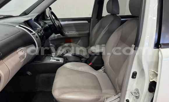 Buy Used Mitsubishi Pajero White Car in Livingstone in Zambia Buy Used Mitsubishi Pajero White Car in Livingstone in Zambia