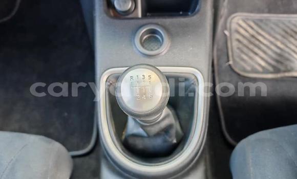 Acheter Occasion Voiture Nissan X–Trail Blanc à Livingstone, Zambie Acheter Occasion Voiture Nissan X–Trail Blanc à Livingstone, Zambie