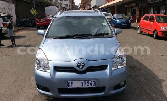 Buy Used Toyota Verso Blue Car in Livingstone in Zambia Buy Used Toyota Verso Blue Car in Livingstone in Zambia