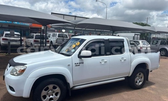 Acheter Occasion Voiture Mazda BT-50 Blanc à Livingstone, Zambie Acheter Occasion Voiture Mazda BT-50 Blanc à Livingstone, Zambie