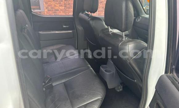 Acheter Occasion Voiture Mazda BT-50 Blanc à Livingstone, Zambie Acheter Occasion Voiture Mazda BT-50 Blanc à Livingstone, Zambie